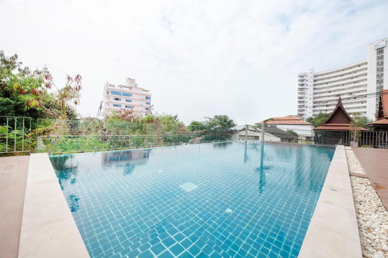 Blooming Hill Boutique Suites باتايا المظهر الخارجي الصورة